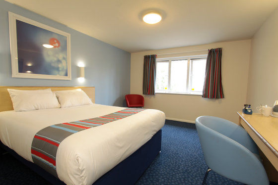 Travelodge Caerphilly Quarto foto