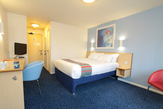 Travelodge Caerphilly Quarto foto